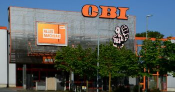 Obi - Der Baumarkt für alle, die anpacken wollen (Foto: AdobeStock 959633764 Ulf)